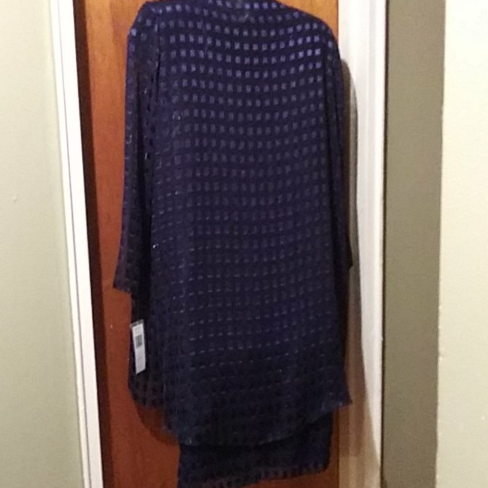 Dress and jacket - Picture 5 of 6